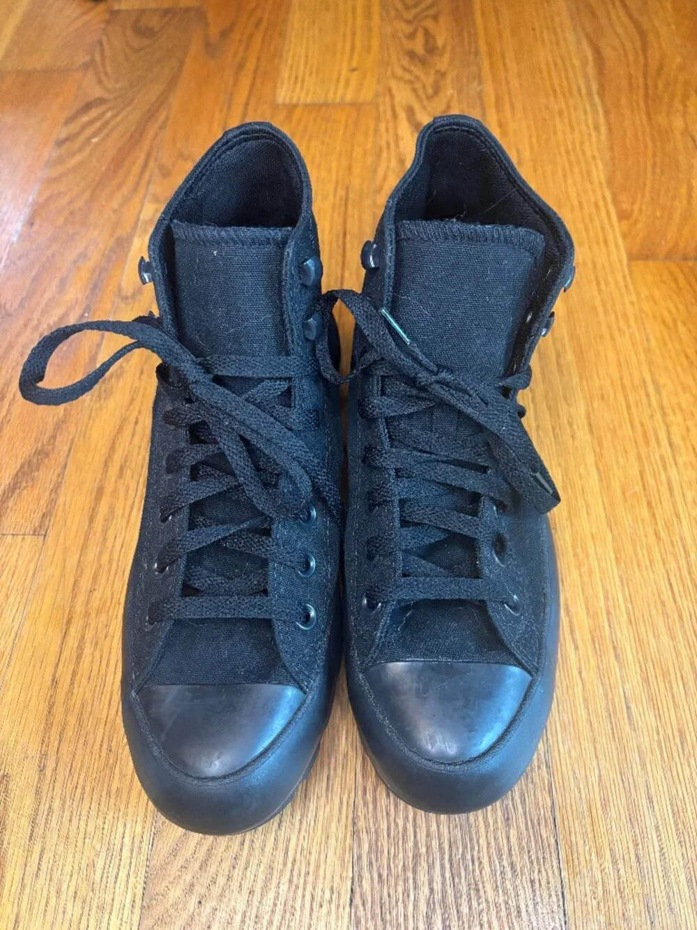 Women's Converse Lugged Hi Top Chuck Taylor All Star Sneakers